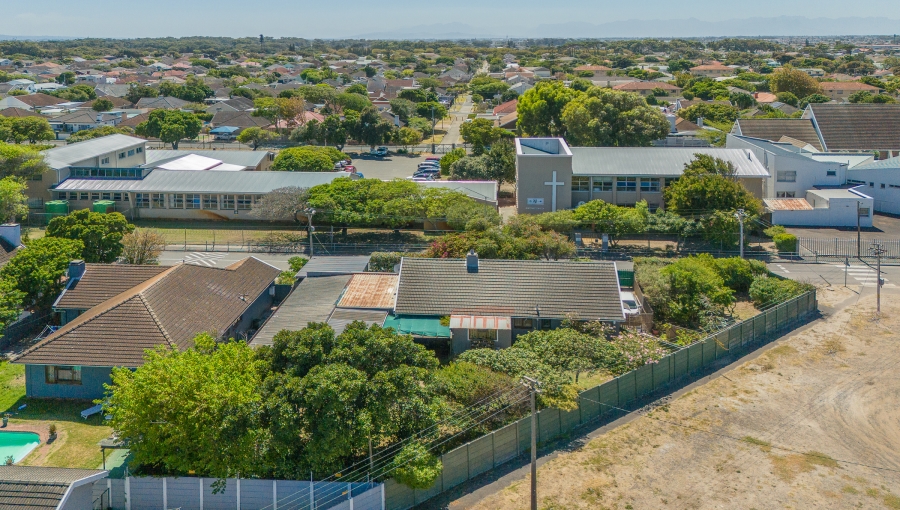 4 Bedroom Property for Sale in Plumstead Western Cape